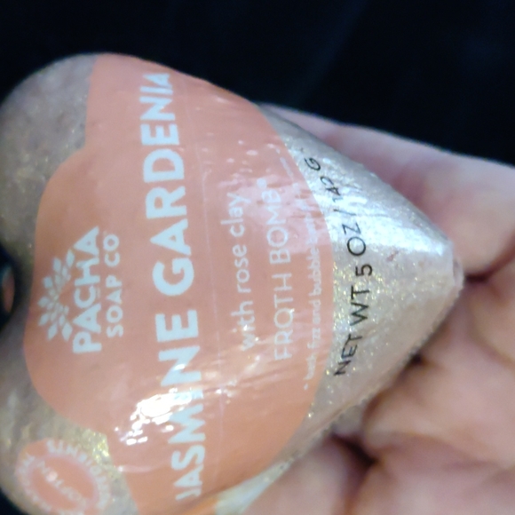 Froth bombs by PACHA soap co. Set of three, new in wrap! - Picture 4 of 10